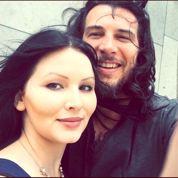 Meet the Posher - Picture 1 of 3